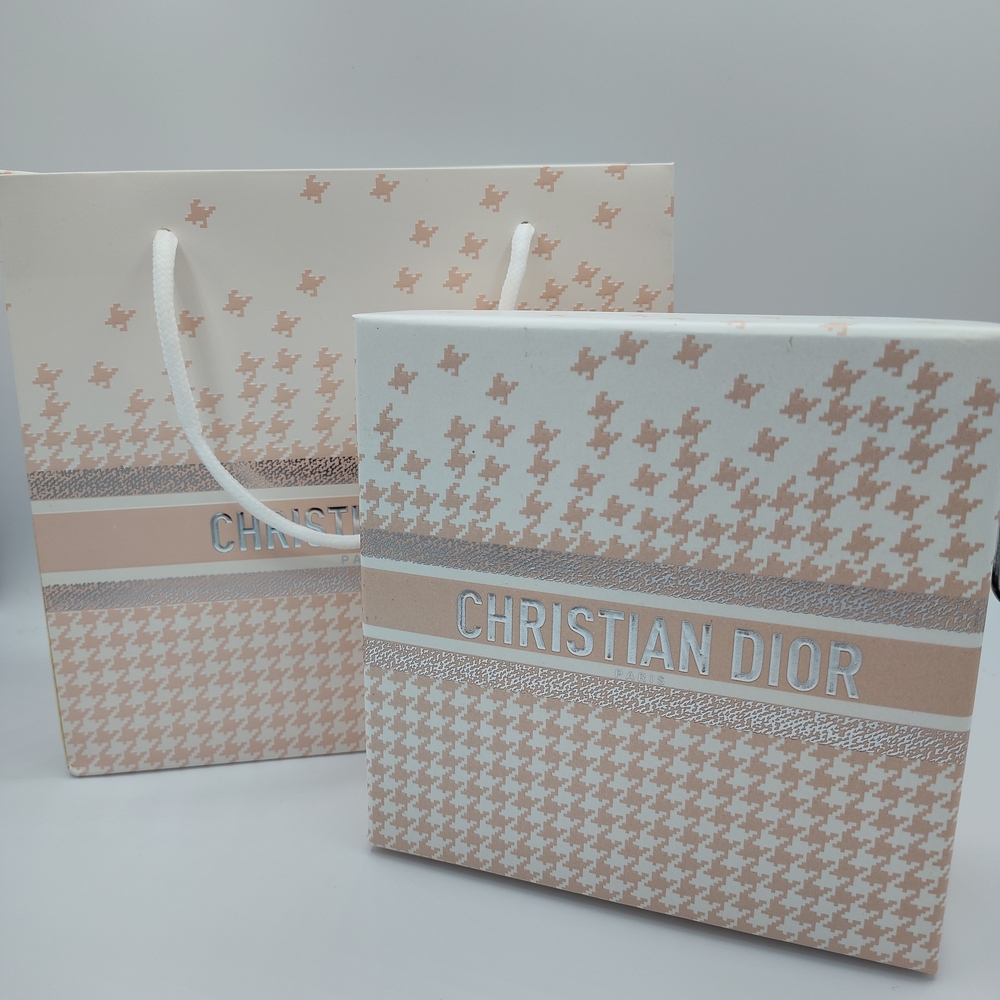 Dior 2022 Holiday Fragrance Stone Red Ornament Ribbon Gift Box Limited Edition - Picture 6 of 6